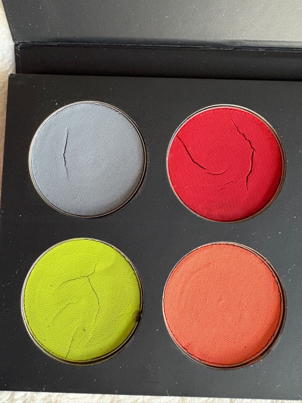 Mehron Paradise Tropical 8-Color Magnetic Palette - Vibrant Rainbow Shades - Picture 7 of 9